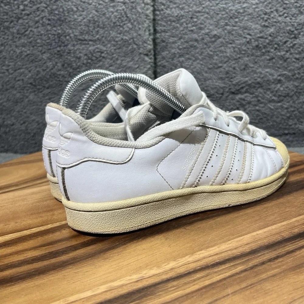 Adidas Superstar 2 Triple White Womens 6 Sneakers Shoes‎ No Insoles